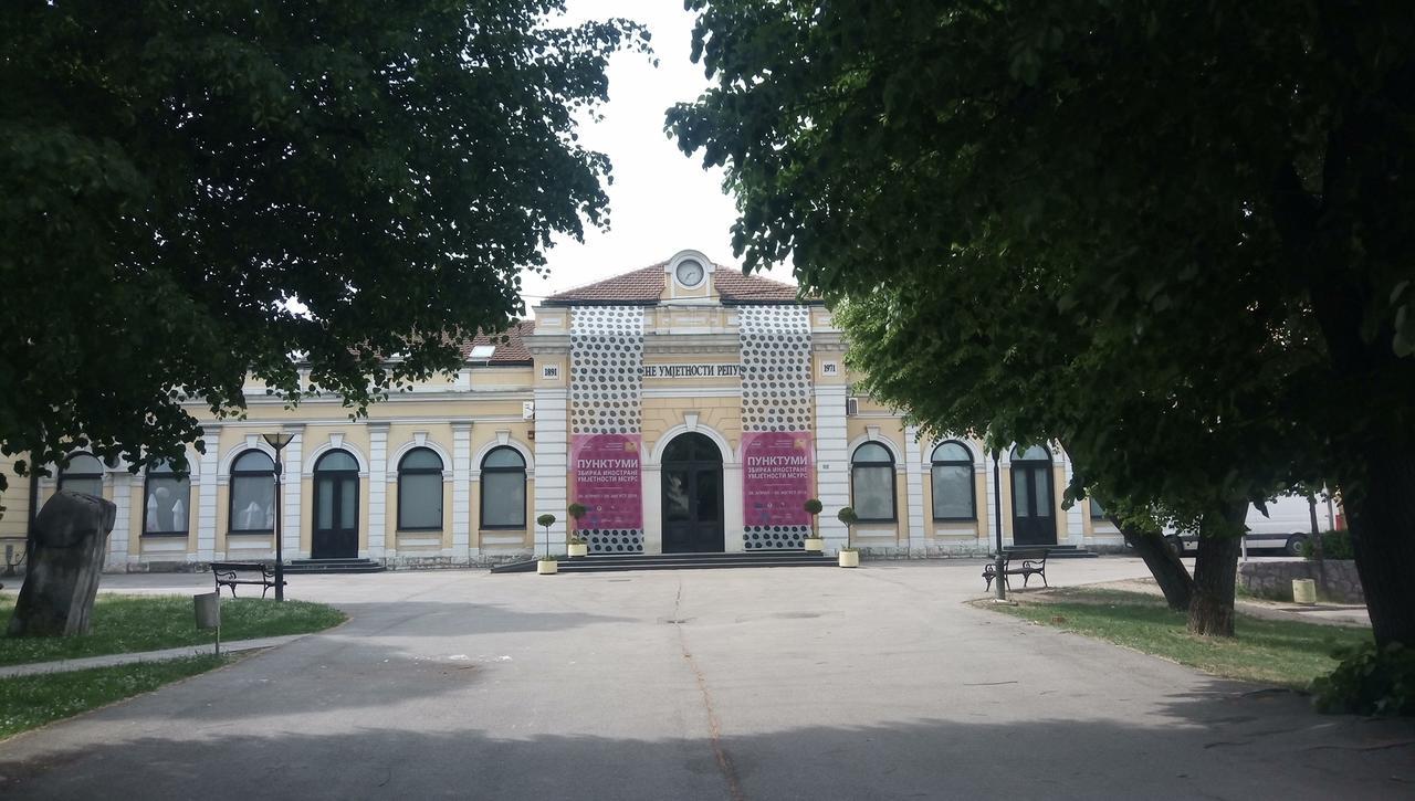 Stan Na Dan Banja Luka Apartment Exterior photo